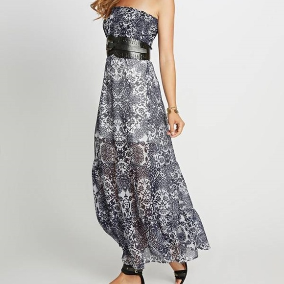 NEW GUESS Smocked Silk Moroccan-Print Maxi Dress - Picture 3 of 3